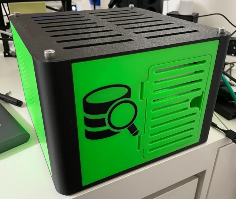 3D printed Raspberry Pi 5 NAS enclosure with Radxa Penta SATA HAT and five drive bays